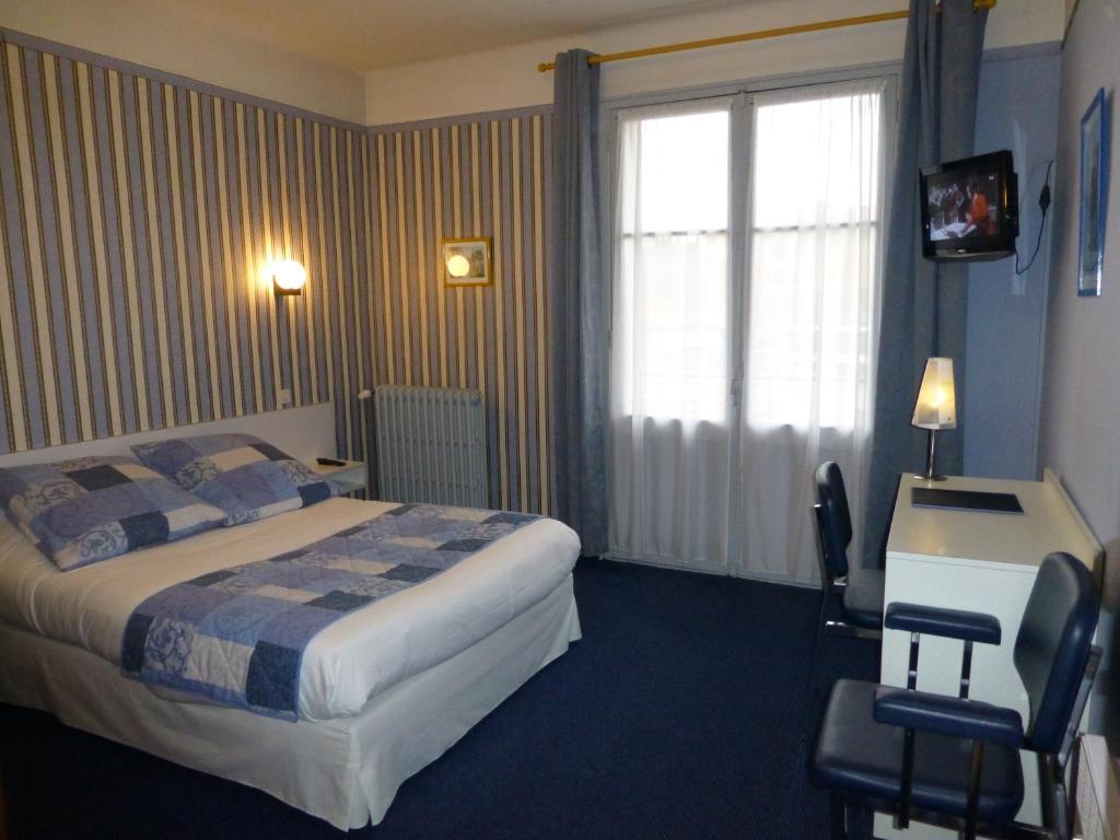 Trianon Hotel 2*