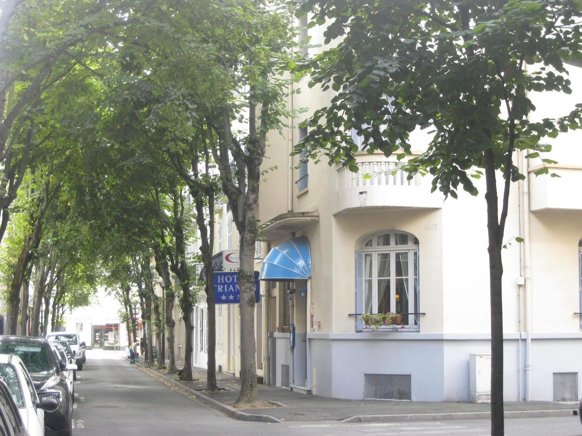 Trianon Hotel Vichy